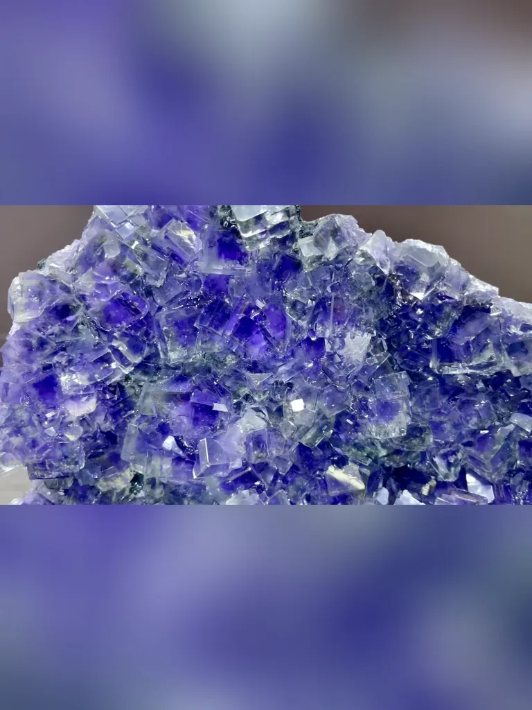 01-1-0039 Purple Transparent Cubic Fluorite Xianghualing, Hunan 210*140*45MM - image 4