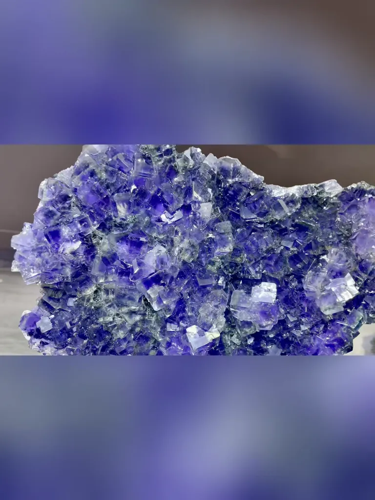 01-1-0039 Purple Transparent Cubic Fluorite Xianghualing, Hunan 210*140*45MM - image 5