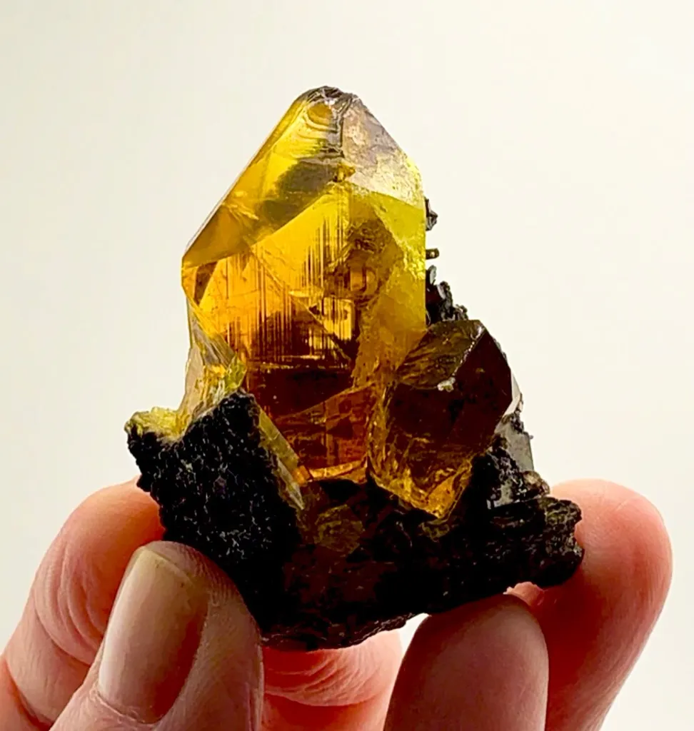 108.28 GRAMS OF MOROCCAN Anglesite MAGIC image