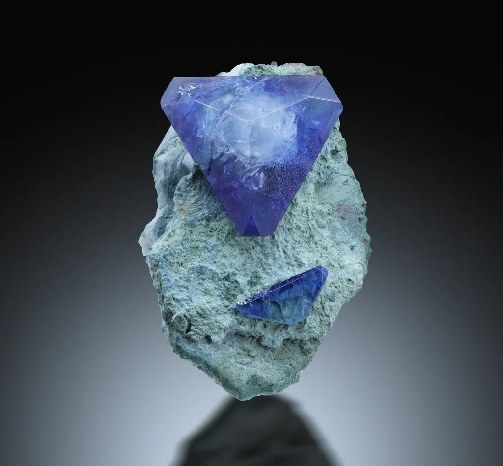 Benitoite