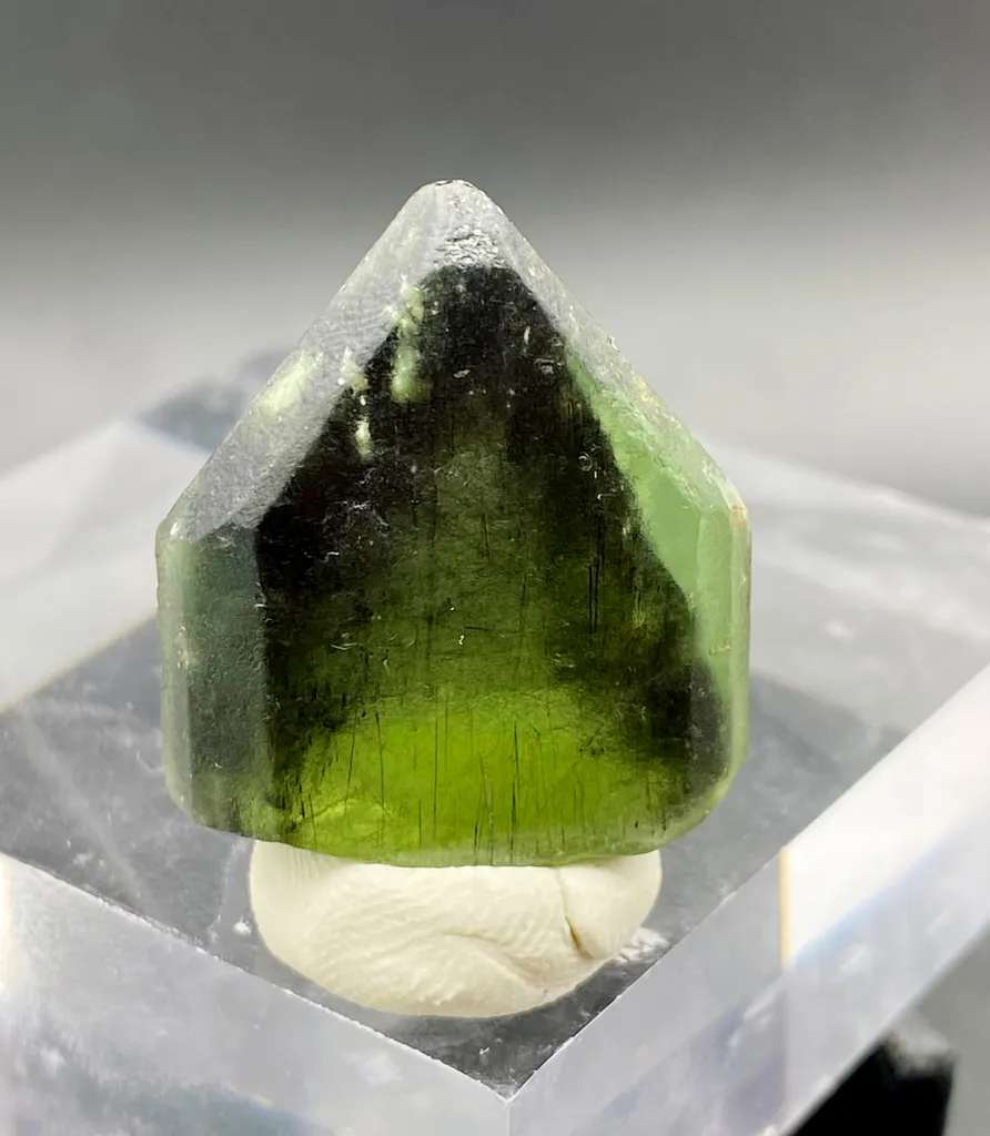 15.88 Grams Naturally Terminated Rare Ludwigite Faceted Grade Crystal from Kohistan Pakistan. - image 5