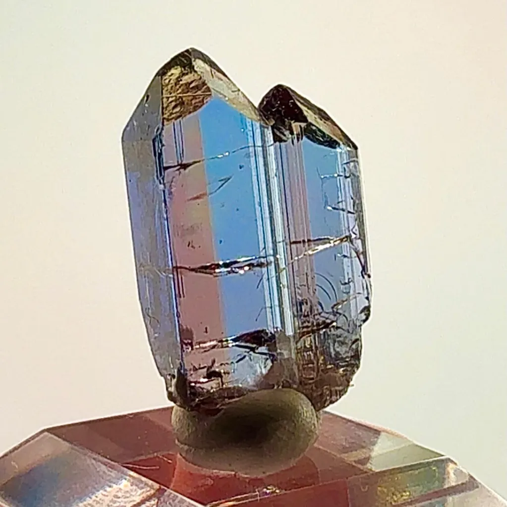 2.17 GRAMS OF NATURAL Tanzanite MAGIC image