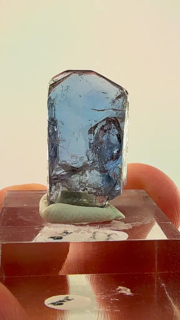 2.84 gram Natural Unheated Tanzanite image