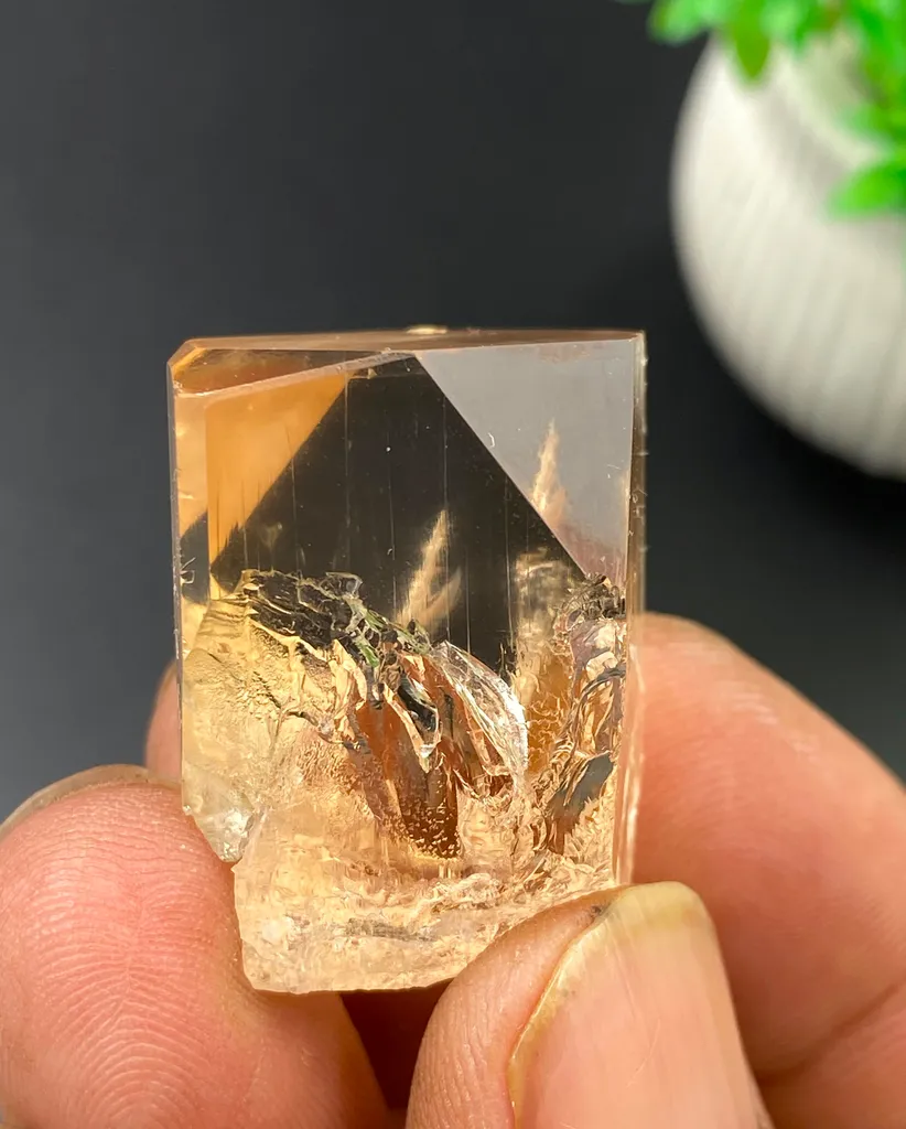 29.50 Grams Cutting Grade Natural Topaz from Pakistan, Gilgit-Baltistan, Shigar District, Basha Valley - image 4
