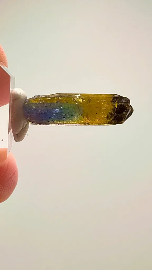3.12 GRAMS OF NATURAL Tanzanite FIRE - image 4