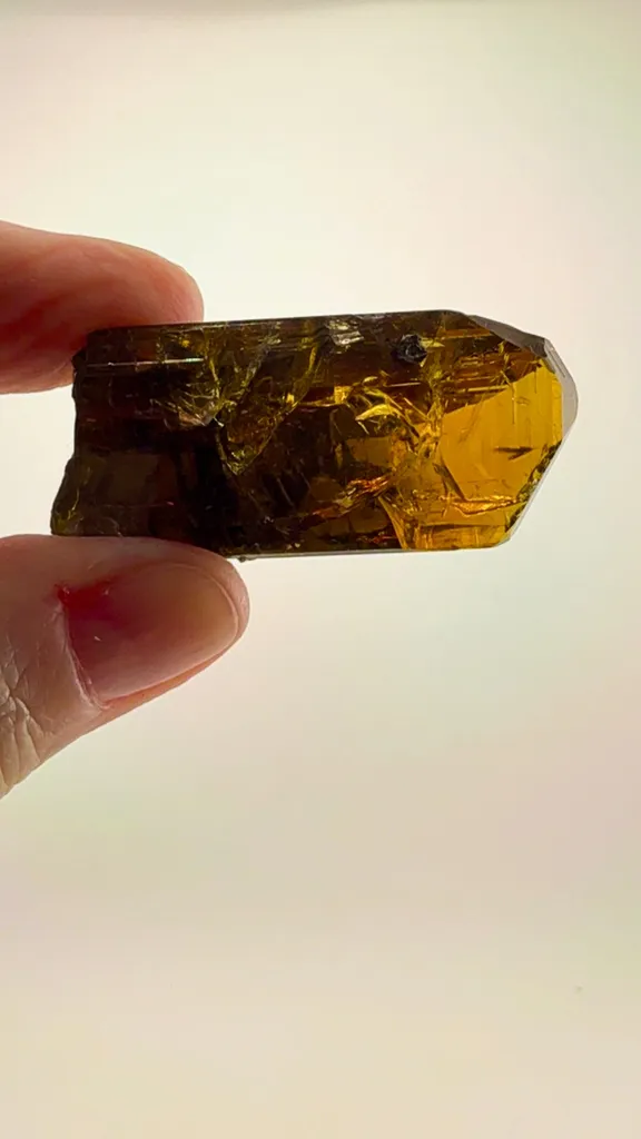 38.88 grams of pure Tanzanite natural beauty. - image 2
