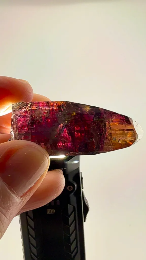 38.88 grams of pure Tanzanite natural beauty. - image 4