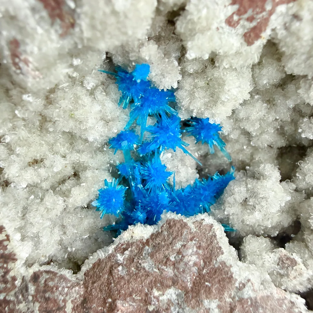 Pentagonite from Pune District, Pune Division, Maharashtra, India