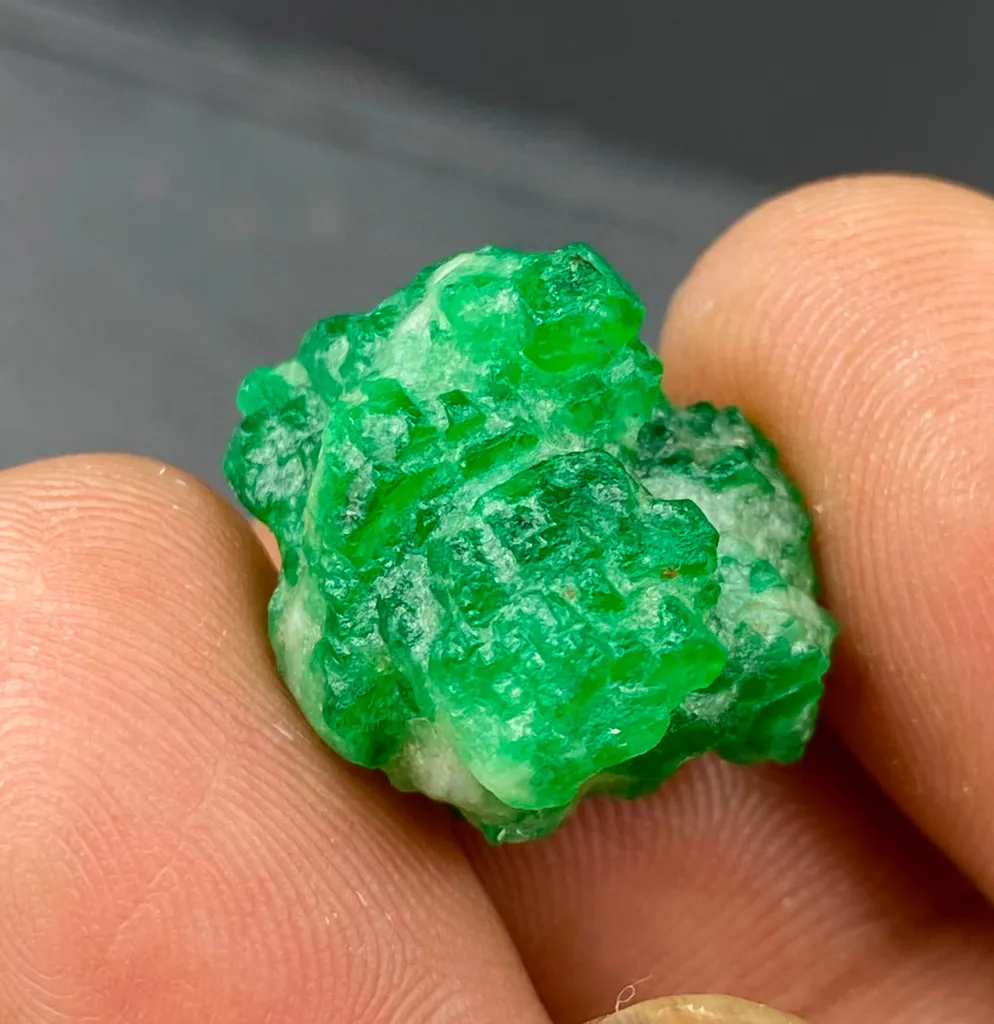 6.00 Gram Natural Emerald Specimen From Swat Valley Pakistan - image 3