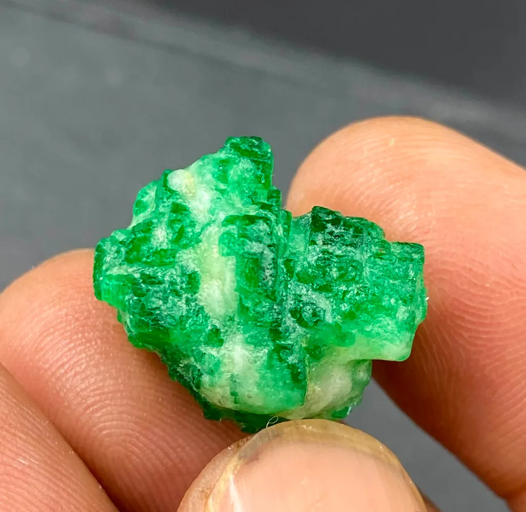 6.00 Gram Natural Emerald Specimen From Swat Valley Pakistan - image 4