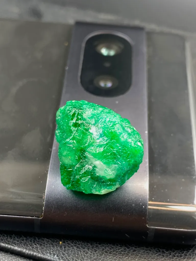 6.30 Gram Natural Emerald Specimen Chunk From Swat Valley Pakistan - image 3