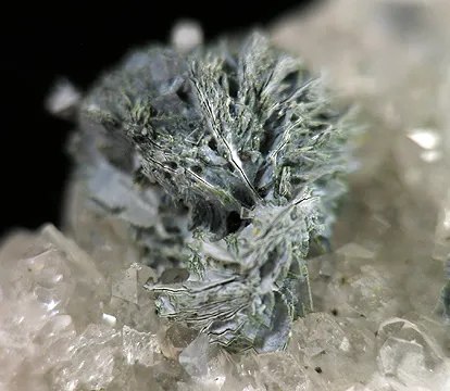 Babingtonite