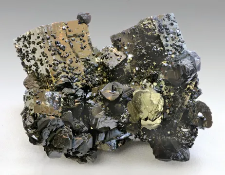 Huanzala Mine, Peru Locality Guide