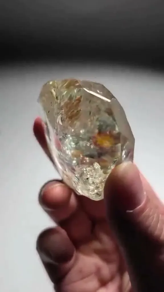 Absolutely massive, razor-clean Gem Topaz with just the right touch of… - image 2