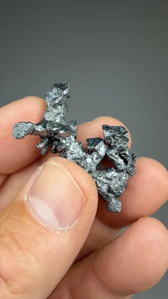 Acanthite - image 2