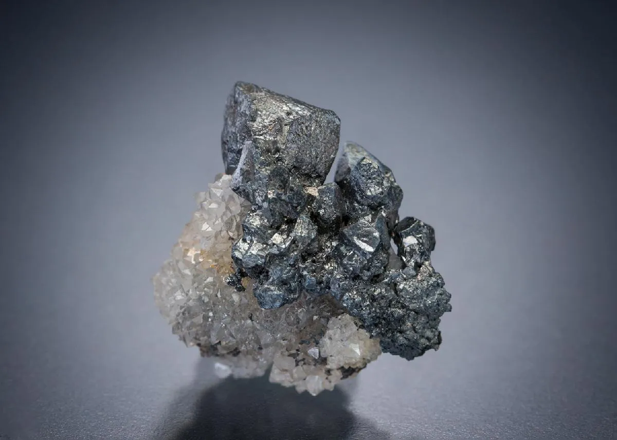 Acanthite - image 1