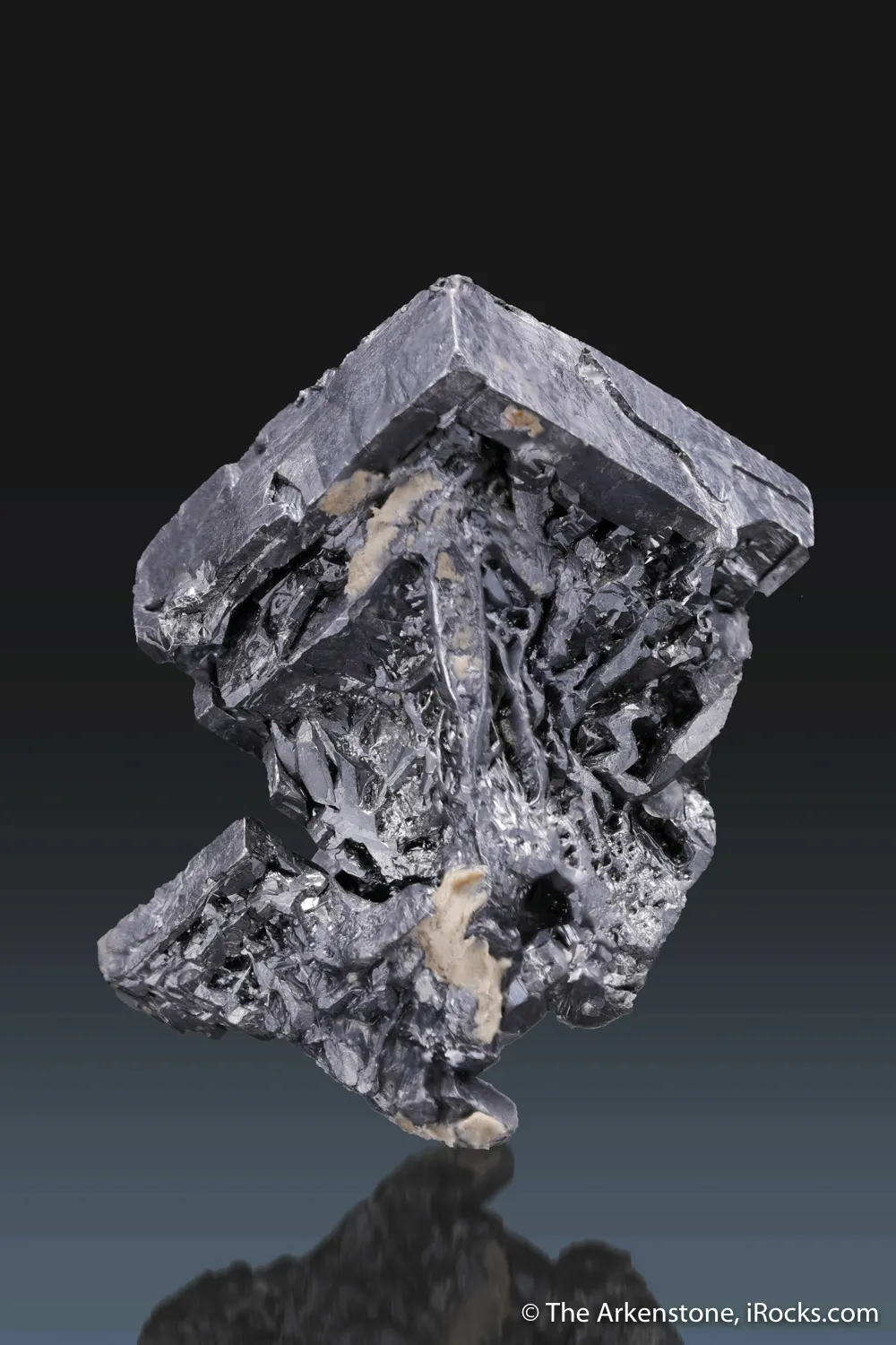 Acanthite - image 3