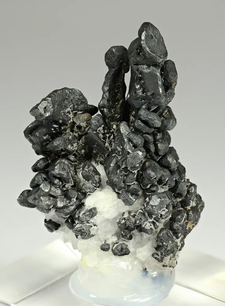 Acanthite - image 3