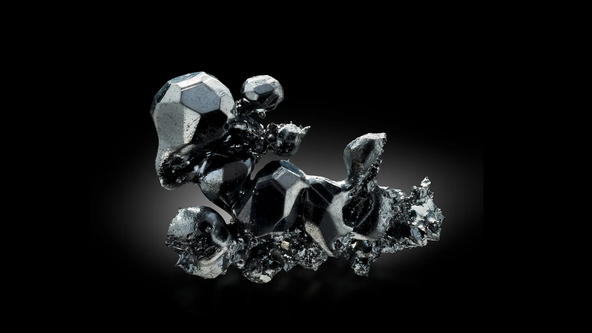 Acanthite - image 1