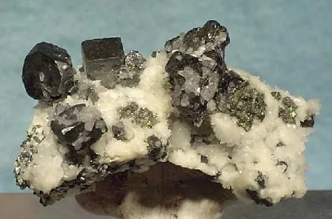 Acanthite, Calcite image