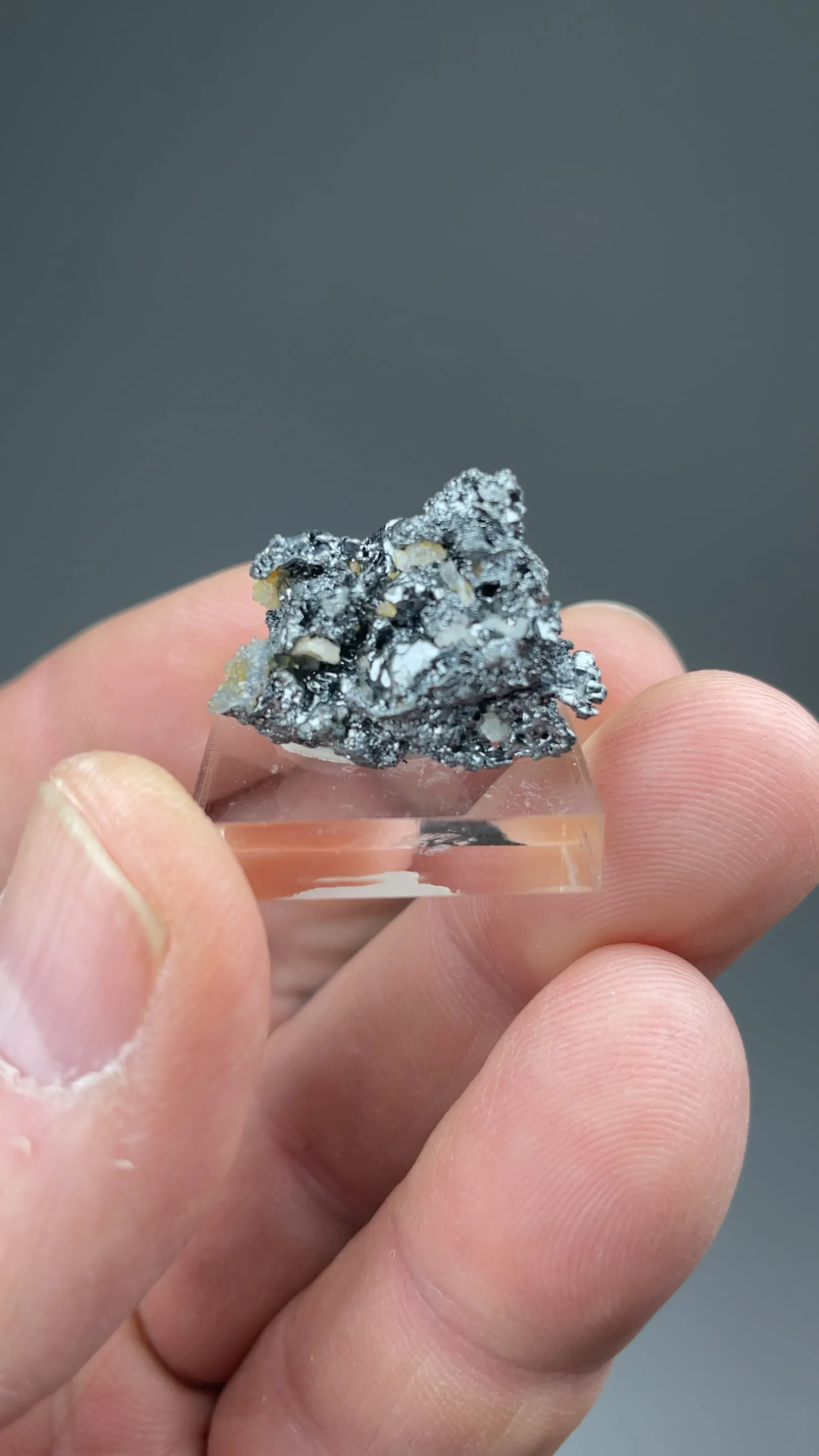 Acanthite - image 2