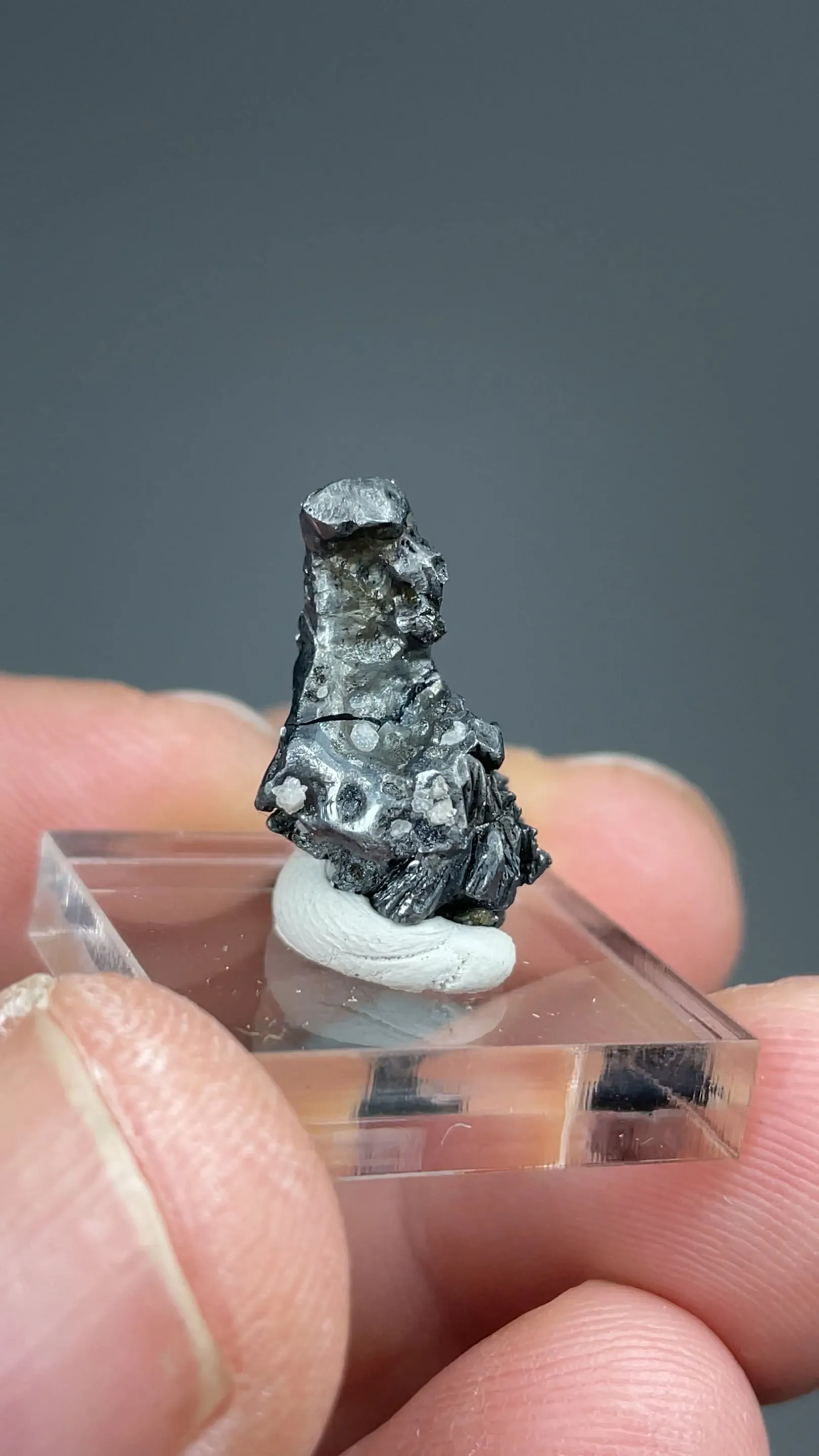 Acanthite - image 2
