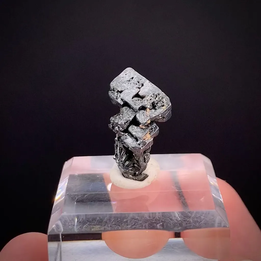 Acanthite - image 2