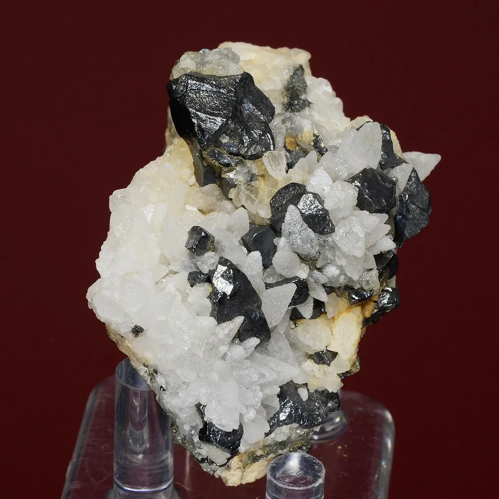 Acanthite - image 3