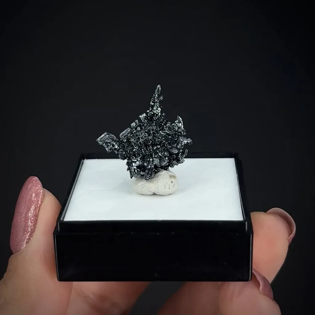 Acanthite on Acanthite - image 2