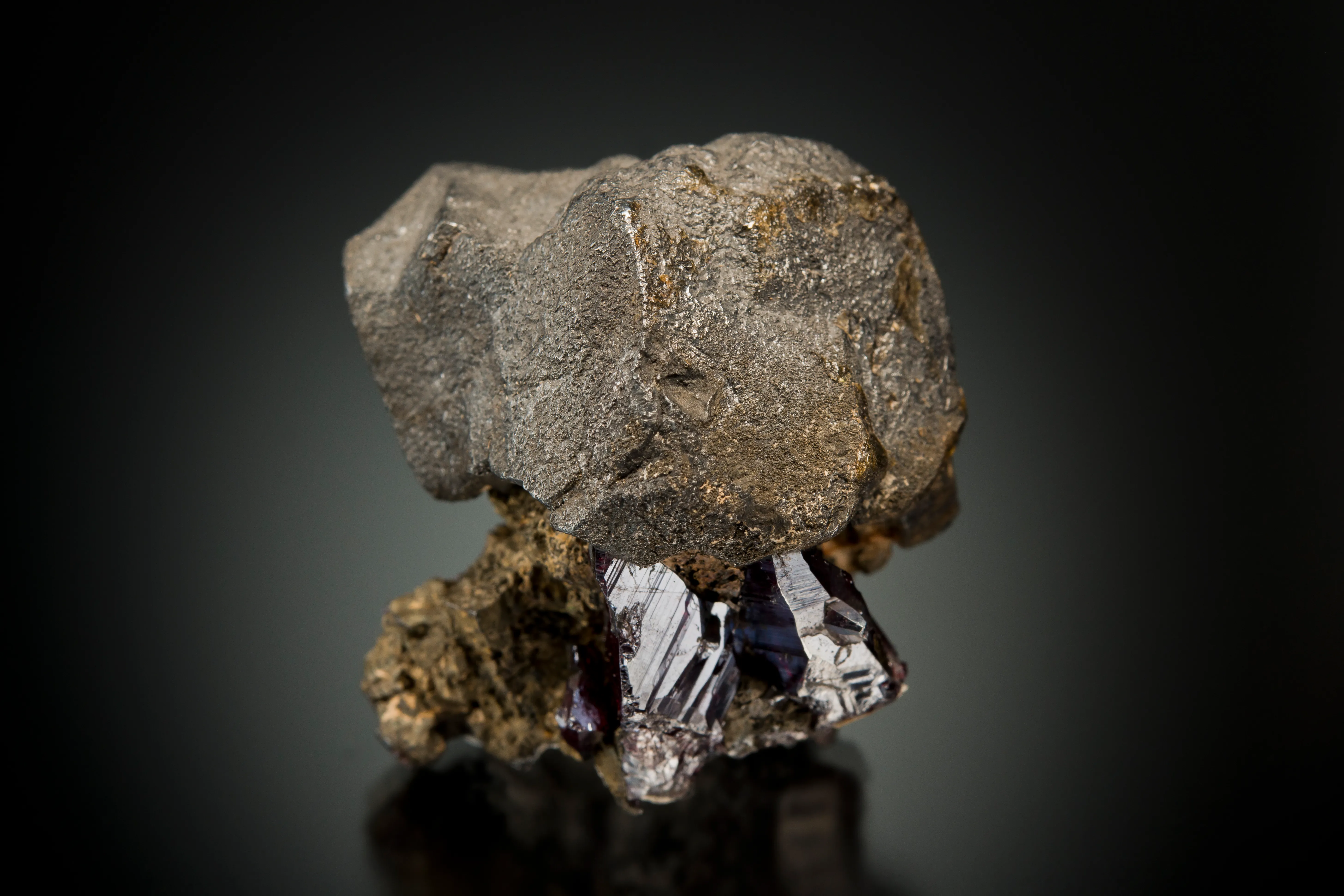 Acanthite on proustite - image 2