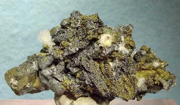 Acanthite, Polybasite, Chalcopyrite image