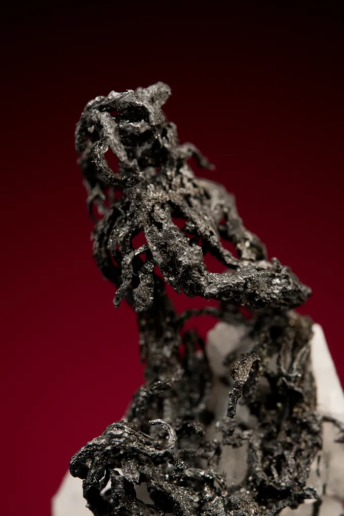 Acanthite replacing Silver - image 2