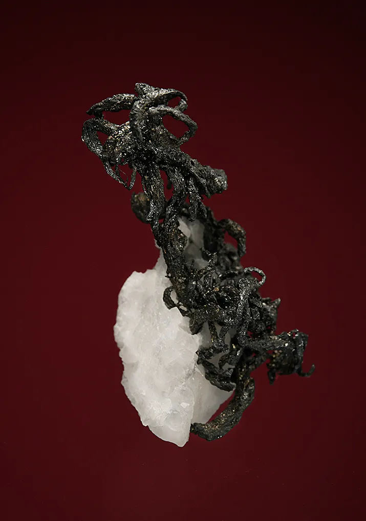 Acanthite replacing Silver - image 4