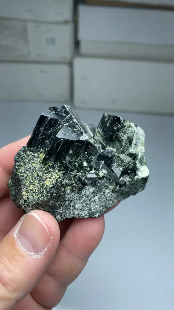 Actinolite - image 2