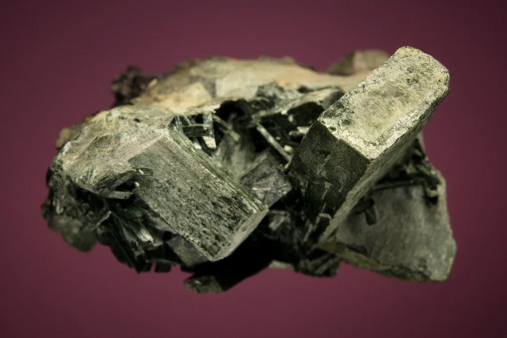 Actinolite after Diopside "Uralite" - image 4