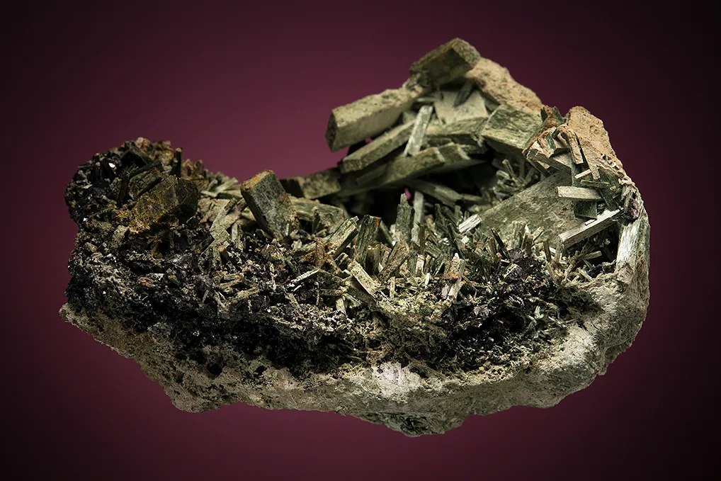 Actinolite after Diopside "Uralite" with Magnetite and Epidote - image 3