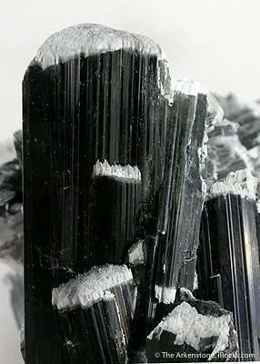 Actinolite - image 2