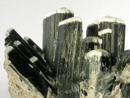 Actinolite - image 2
