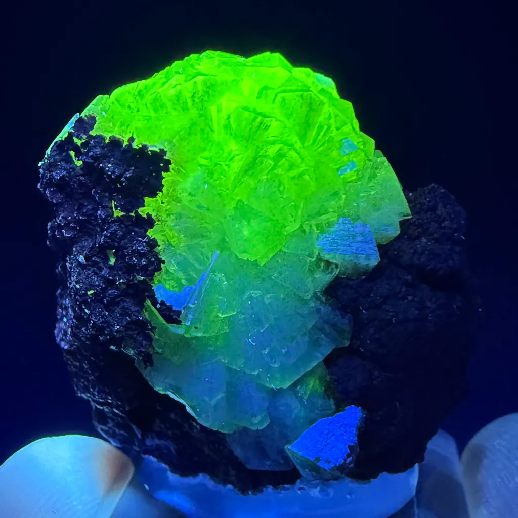 Adamite image