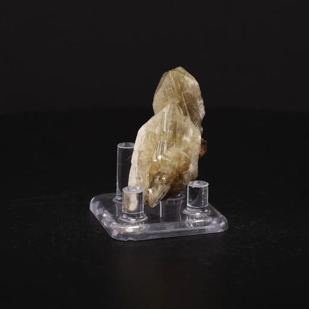 Adamite - image 2