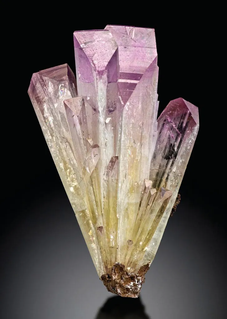 Adamite image
