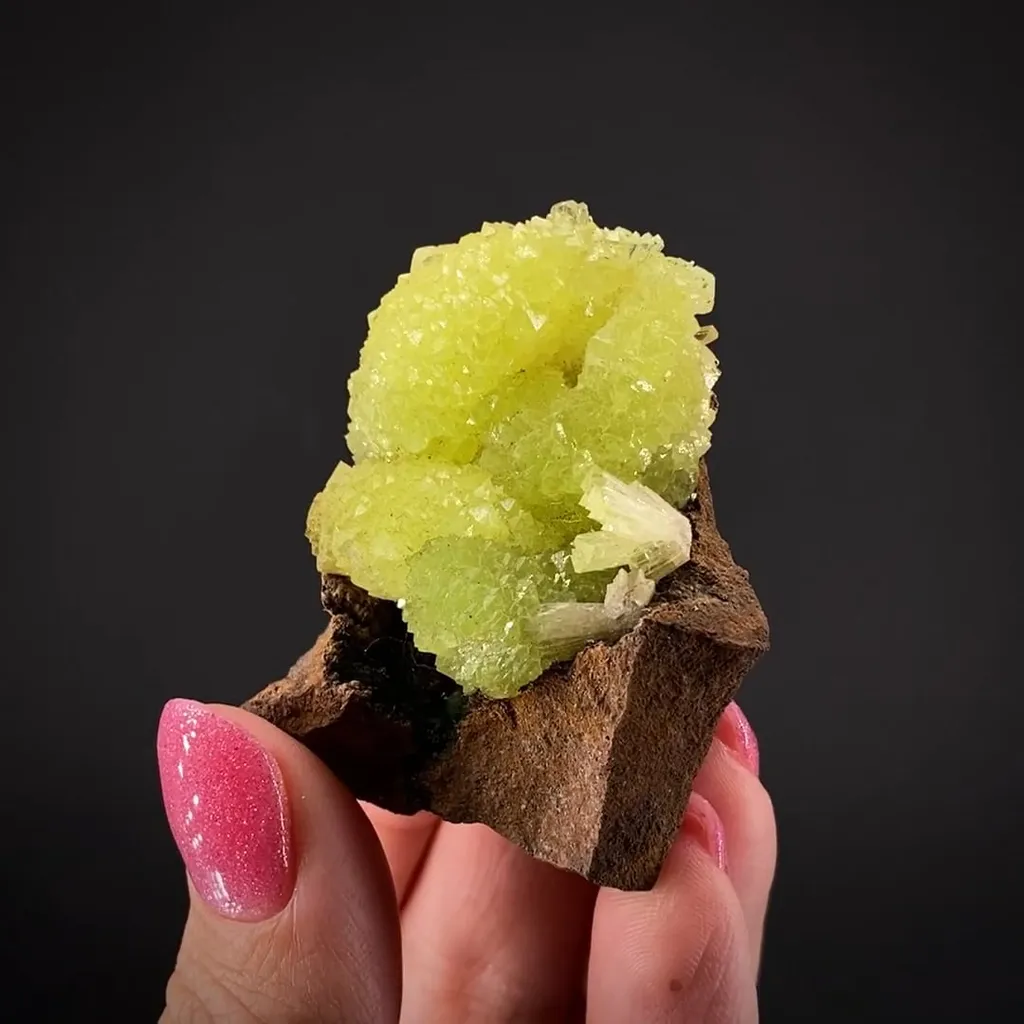 Adamite - image 2