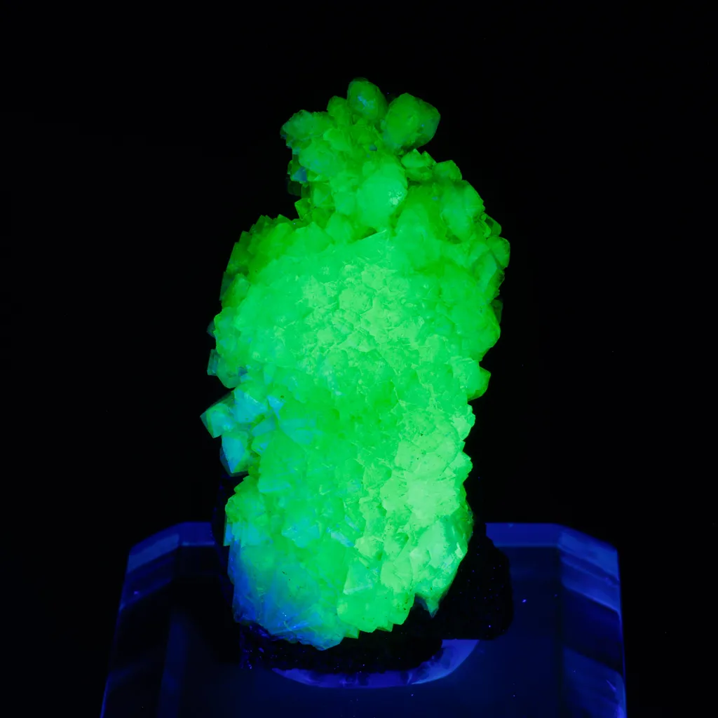 Adamite - image 2