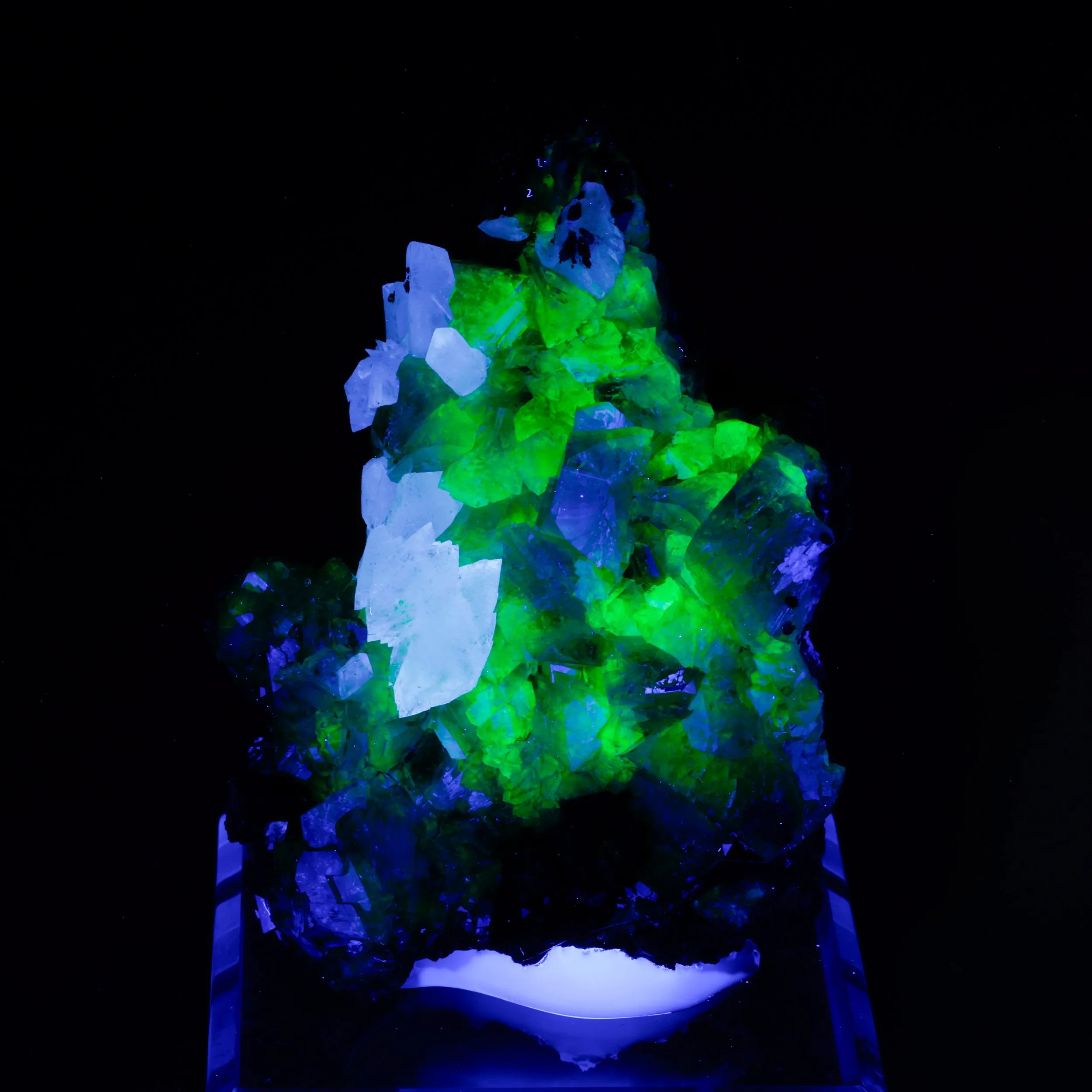 Adamite - image 2
