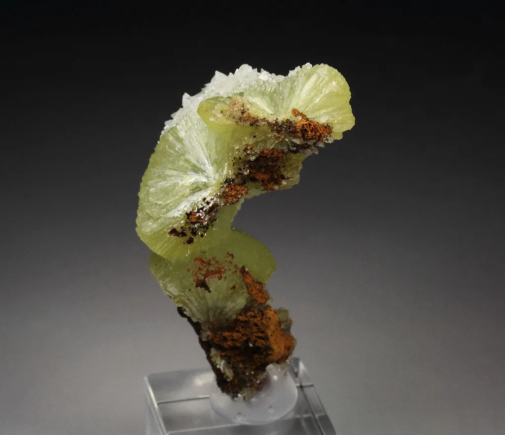 ADAMITE, CALCITE from Mexico, Durango, Mapimí, Ojuela Mine - image 4