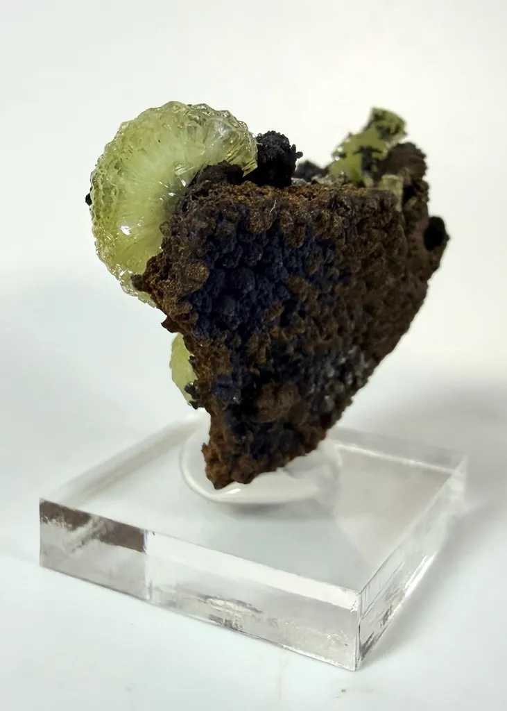 Adamite from Mexico, Durango, Mapimí, Ojuela Mine - image 3