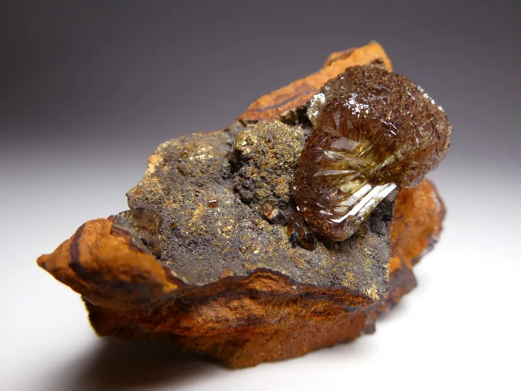 Adamite from Mexique, Durango, Mapimí, Mine Ojuela - image 5