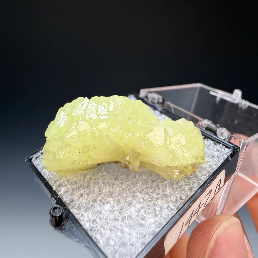 Adamite from Ojuela Mine, Mapimí, Durango, Mexico image