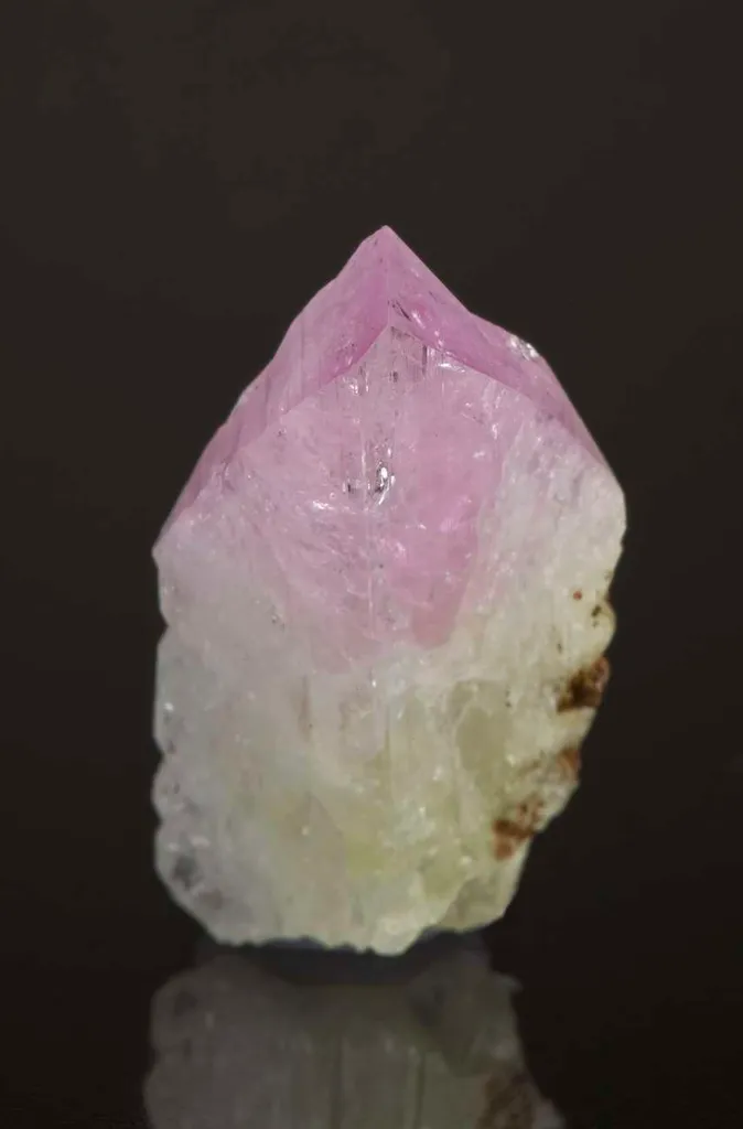 Adamite (Manganoan) image