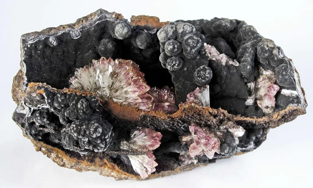 Adamite (Manganoan) on Goethite image